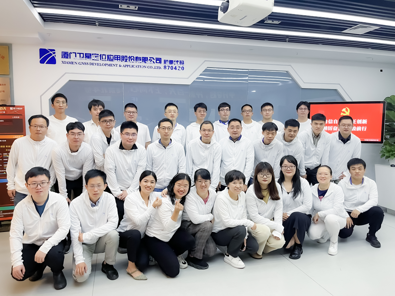 五一先鋒號獲獎(jiǎng)團(tuán)隊(duì).png 五一先鋒號獲獎(jiǎng)團(tuán)隊(duì).png